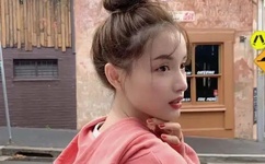 雕花的马鞍伴奏